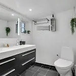 Four-bedroom In Holiday home *