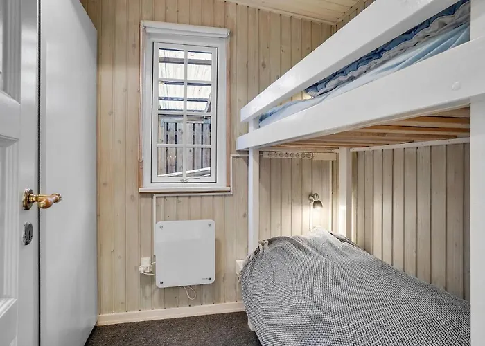 Ferienhaus Four-bedroom In