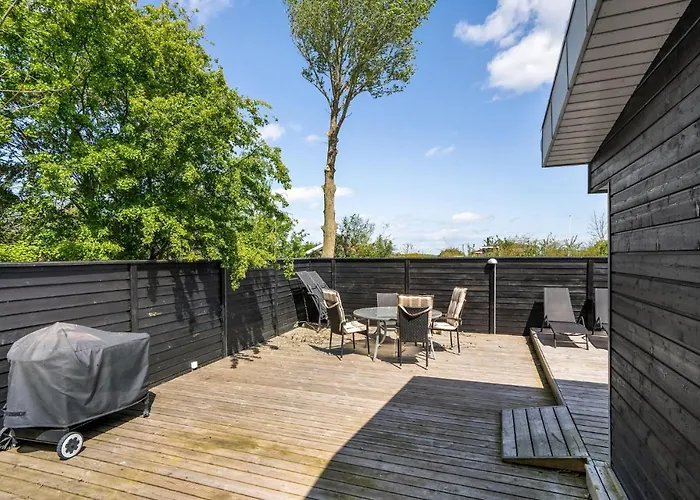 Ferienhaus Four-bedroom In