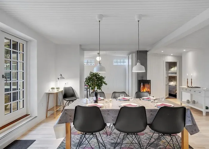 Four-bedroom In Ferienhaus